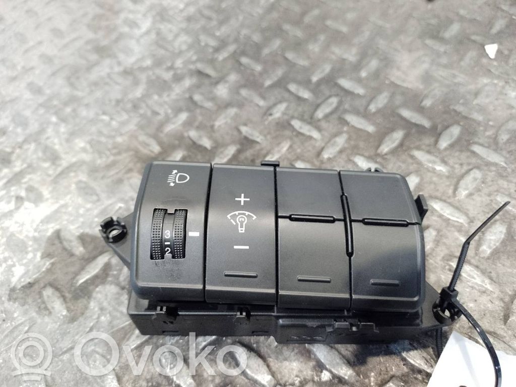 Hyundai i30 Interruptor de control multifunción 