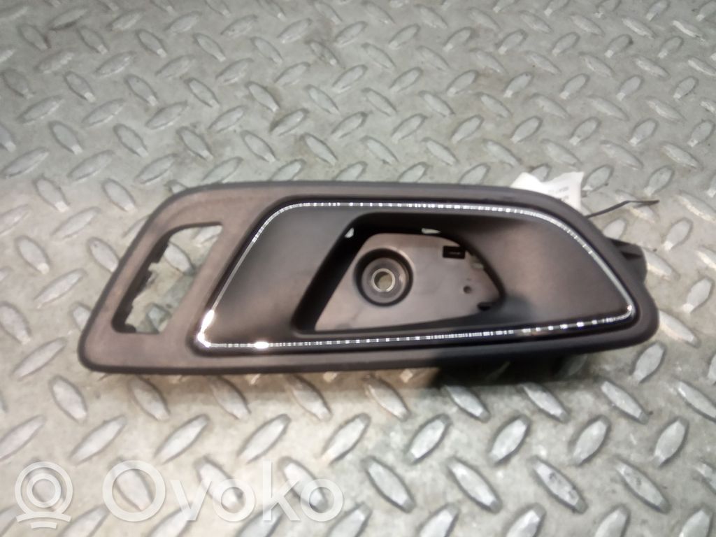 Seat Leon (5F) Manecilla interna puerta delantera 