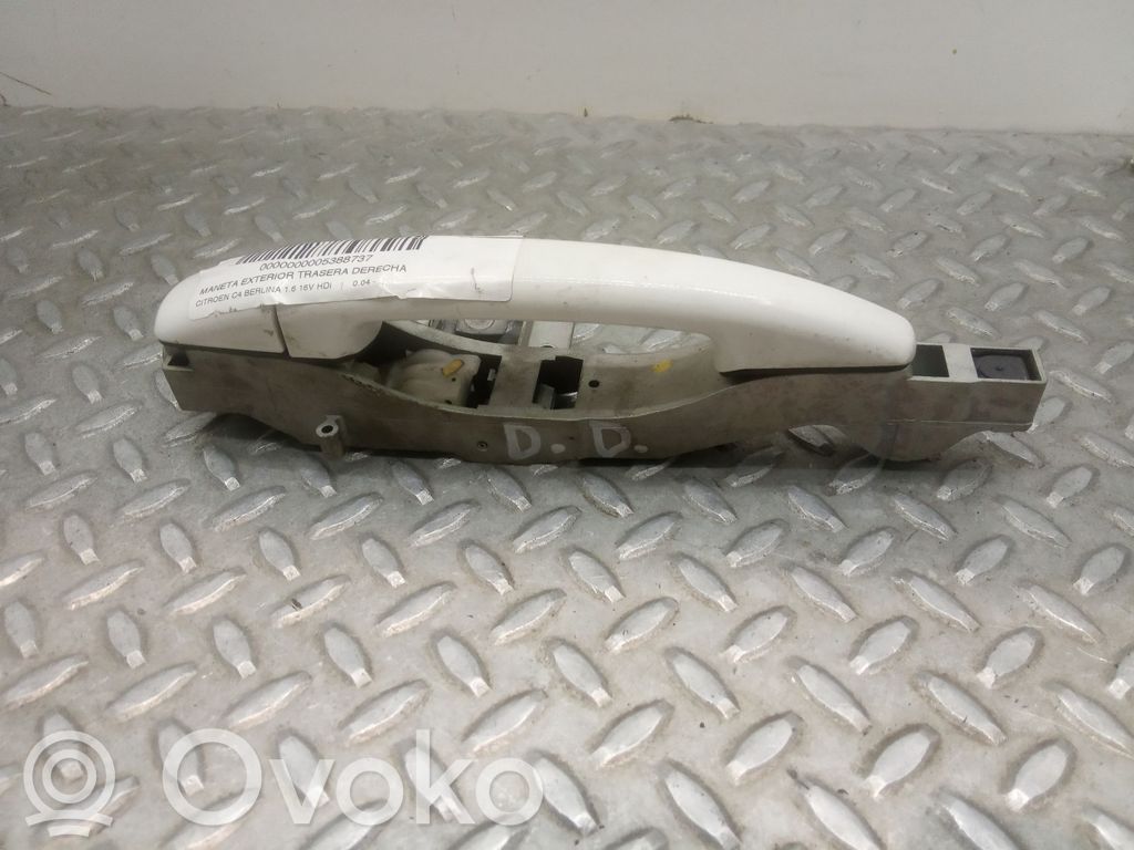 Manecilla externa puerta trasera   9101GH