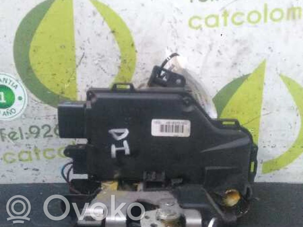 Audi A4 S4 B6 8E 8H Încuietoare ușă față 