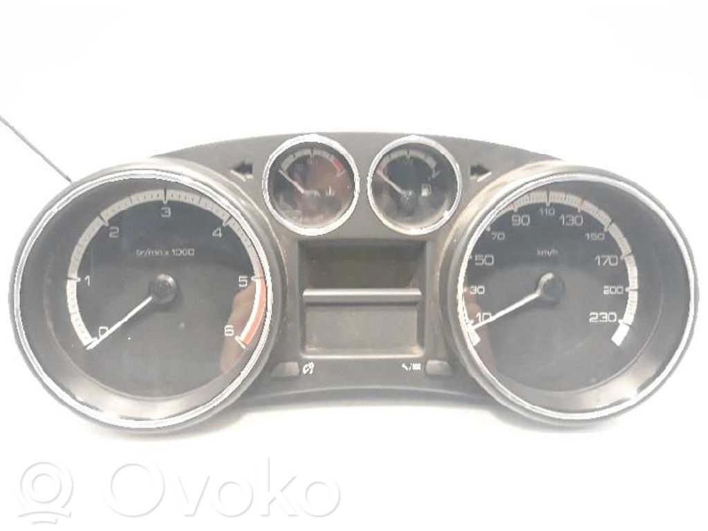 Peugeot 308 Vitezometru (grup de instrumente) 