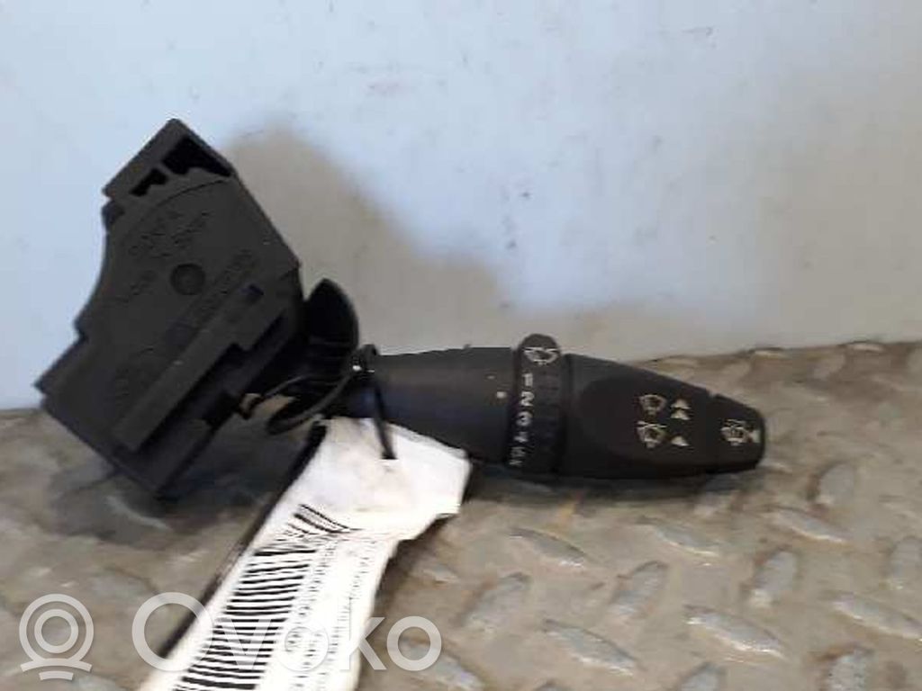 Ford Focus Wiper control stalk 