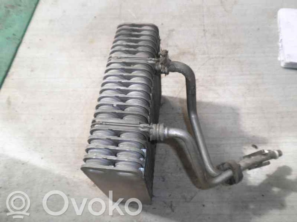 Radiateur condenseur de climatisation
