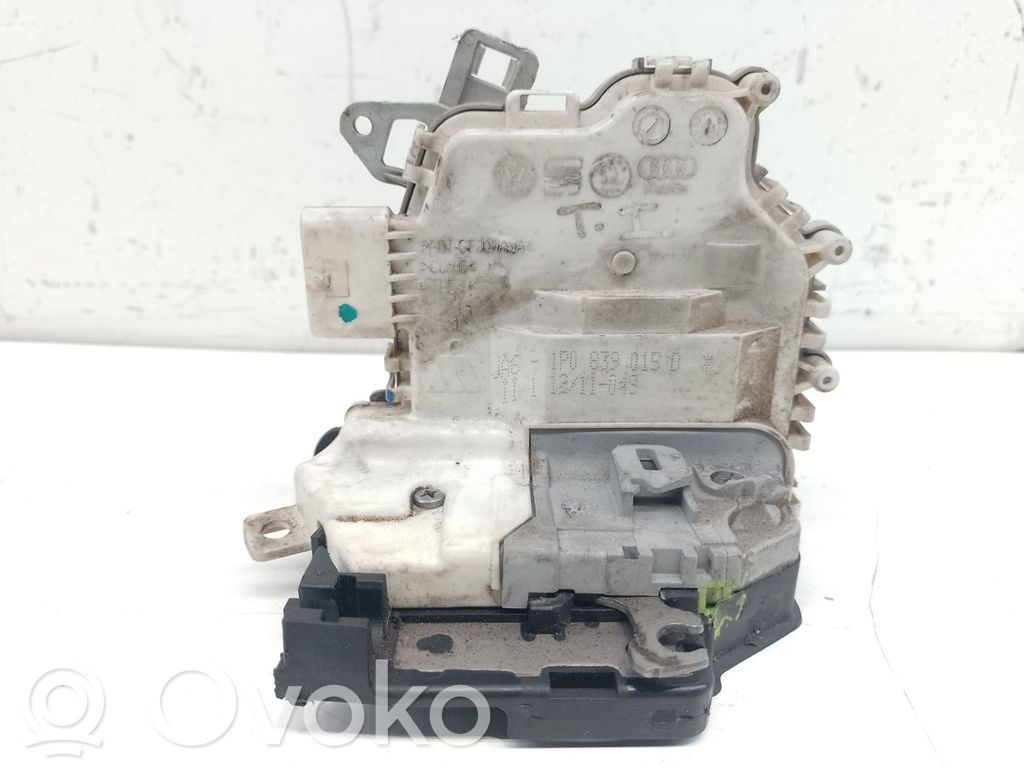 Seat Leon (1P) Takaoven lukko 