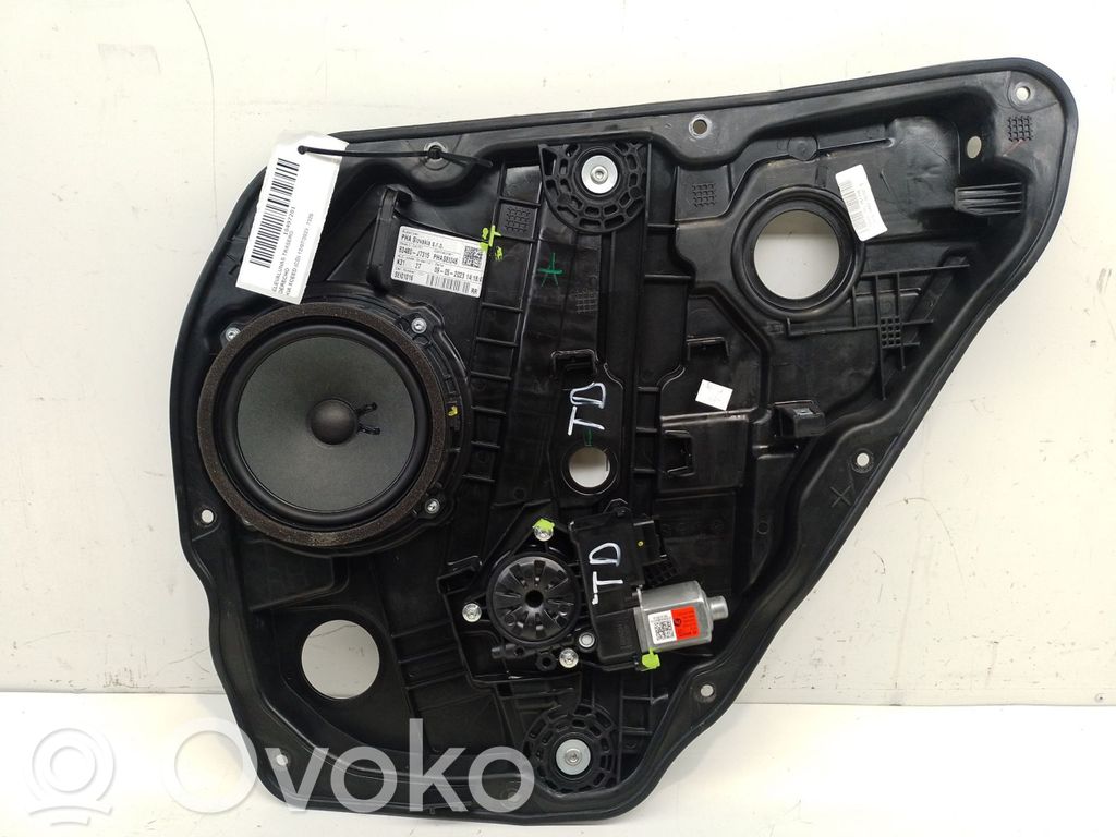 KIA Xceed Takaoven ikkunan nostin moottorilla 