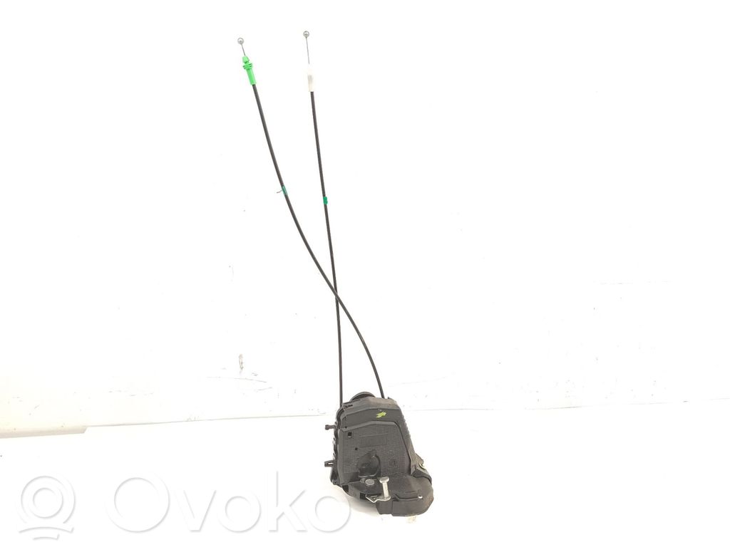 Toyota Yaris Takaoven lukko