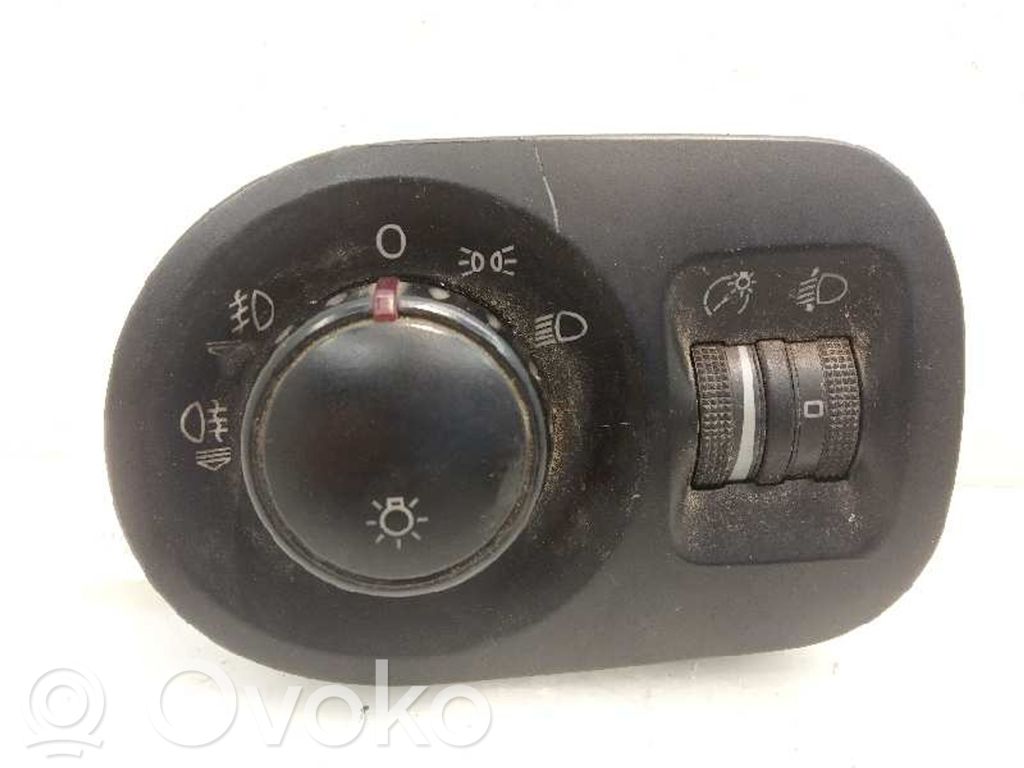 Interruptor de control del panel de luces   5P1941431CD,5P1941431BS,04062506