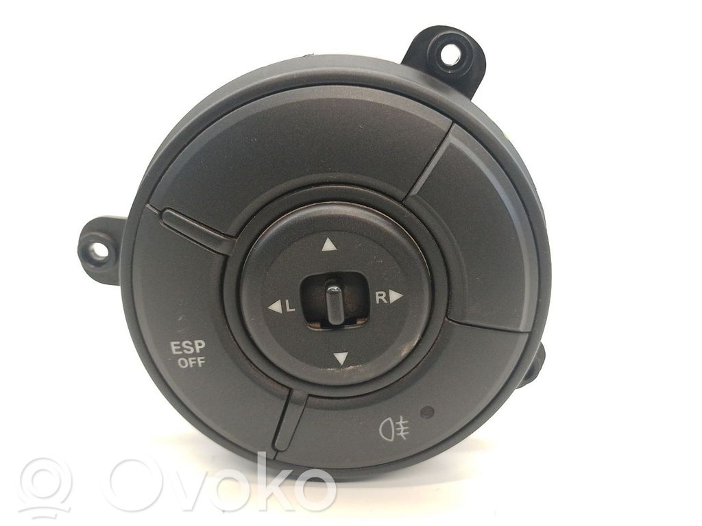 Wing mirror switch   8550131060,8550131060,8550131060