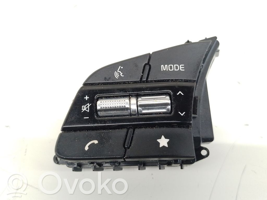 KIA Ceed Boutons / interrupteurs volant 