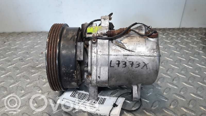 BMW 3 E30 Air conditioning (A/C) compressor (pump) 