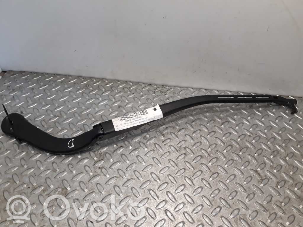 BMW 3 E46 Front wiper blade arm 