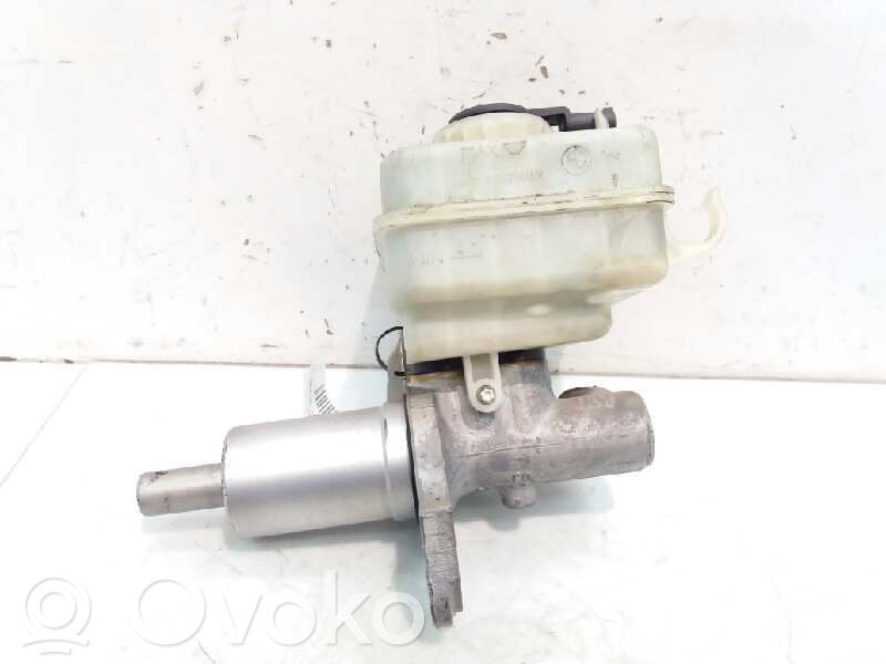 Bomba de freno   D35P8