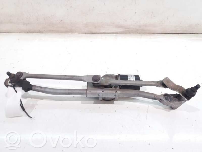 BMW 1 E81 E87 Pyyhkimen moottori 