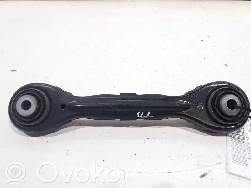 Brazo de suspensión trasero