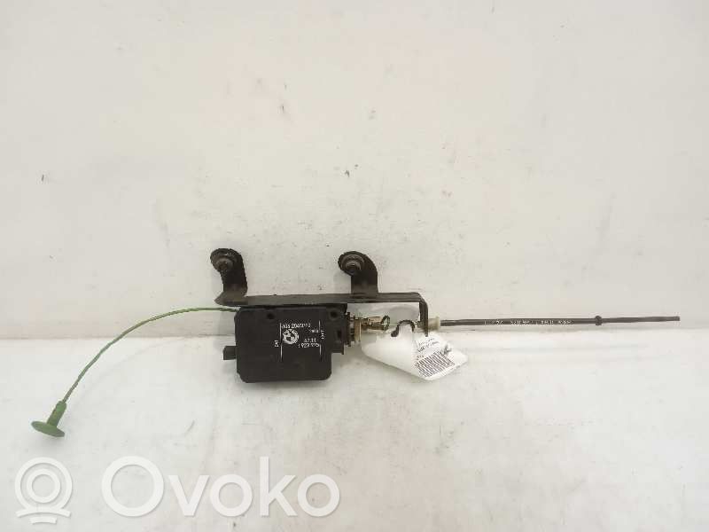 BMW 5 E39 Tappo del serbatoio del carburante 
