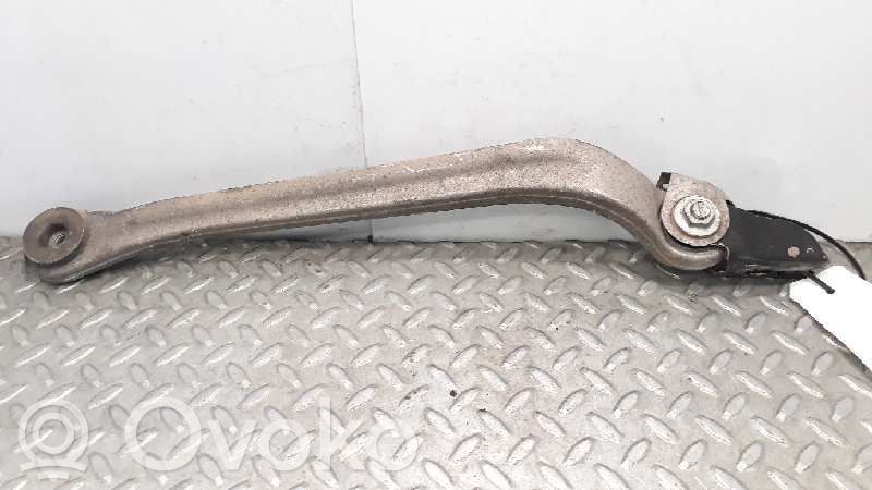 Brazo de suspensión trasero