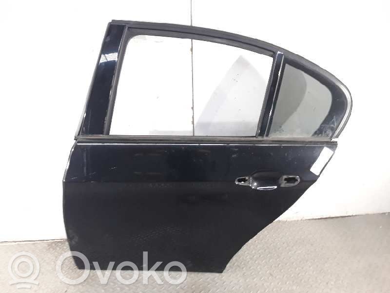 Rear door   41007203647