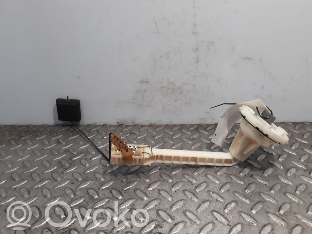 Mercedes-Benz E W124 Pompa paliwa w zbiorniku 