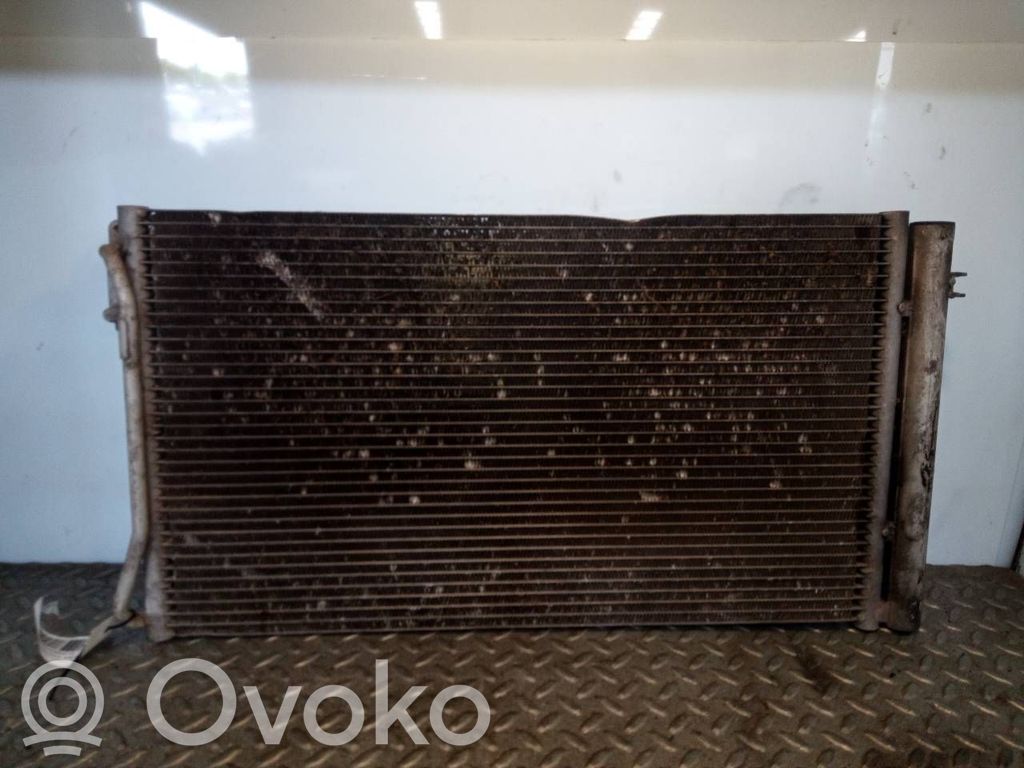 BMW 1 E81 E87 Oro kondicionieriaus radiatorius aušinimo 