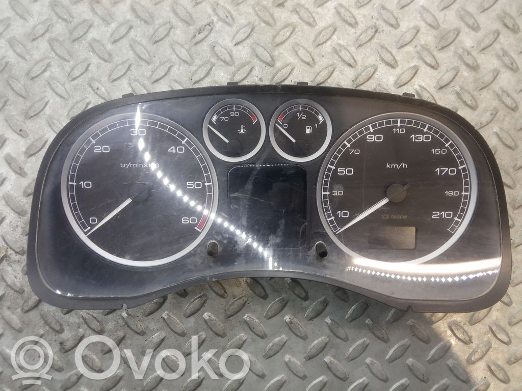 Peugeot 307 Nopeusmittari (mittaristo) 