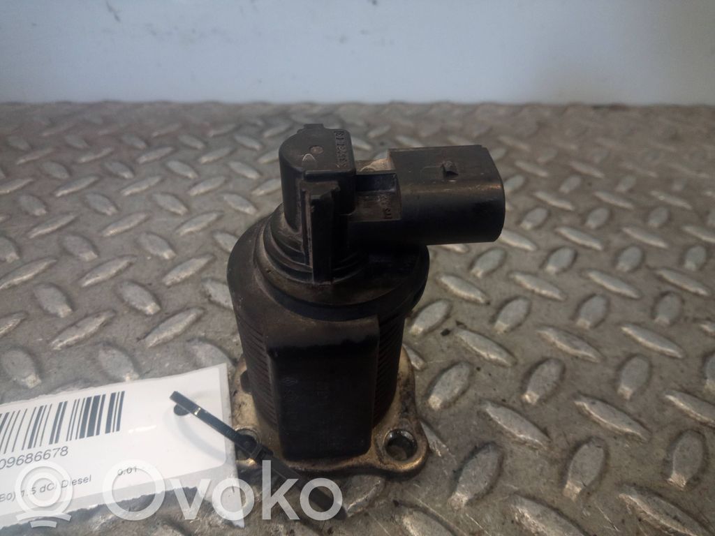 Renault Clio II EGR valve 
