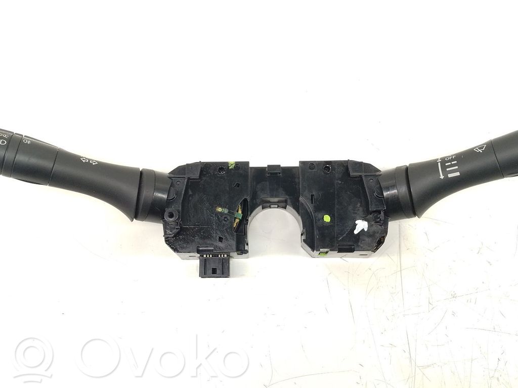 Nissan Note (E12) Multifunctional control switch/knob 