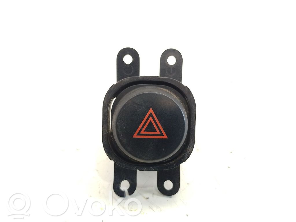 Nissan Navara Hazard light switch 