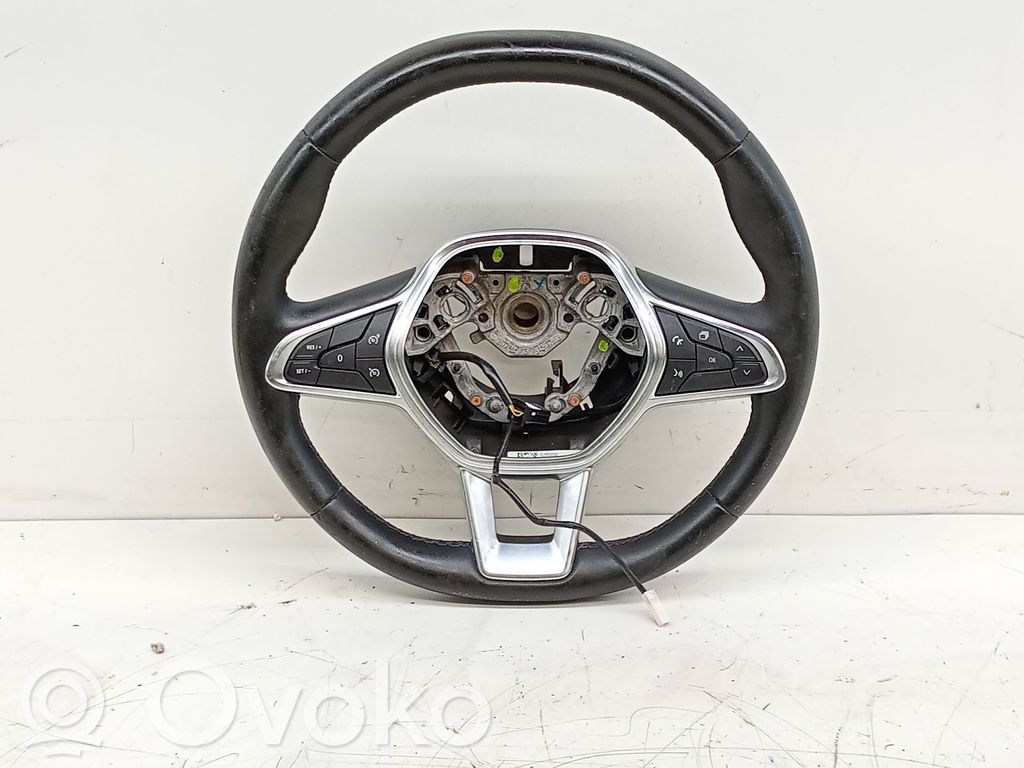 Renault Captur II Ohjauspyörä 
