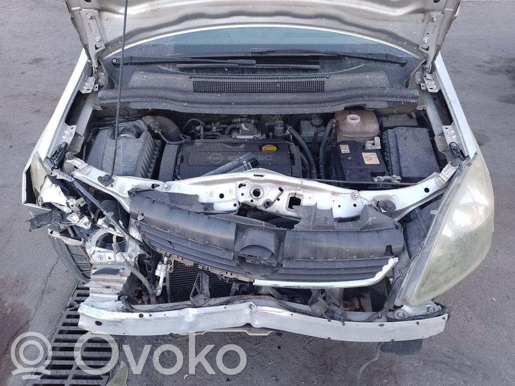 Opel Zafira B Motor 