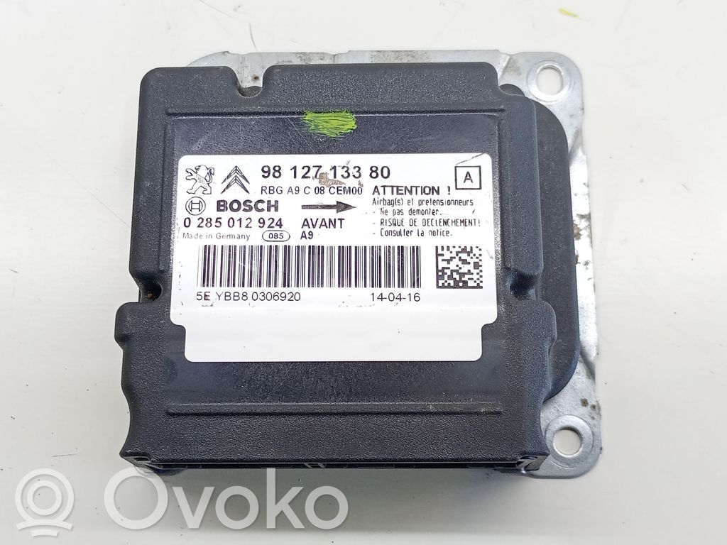 Peugeot 208 I Centralina/modulo airbag 
