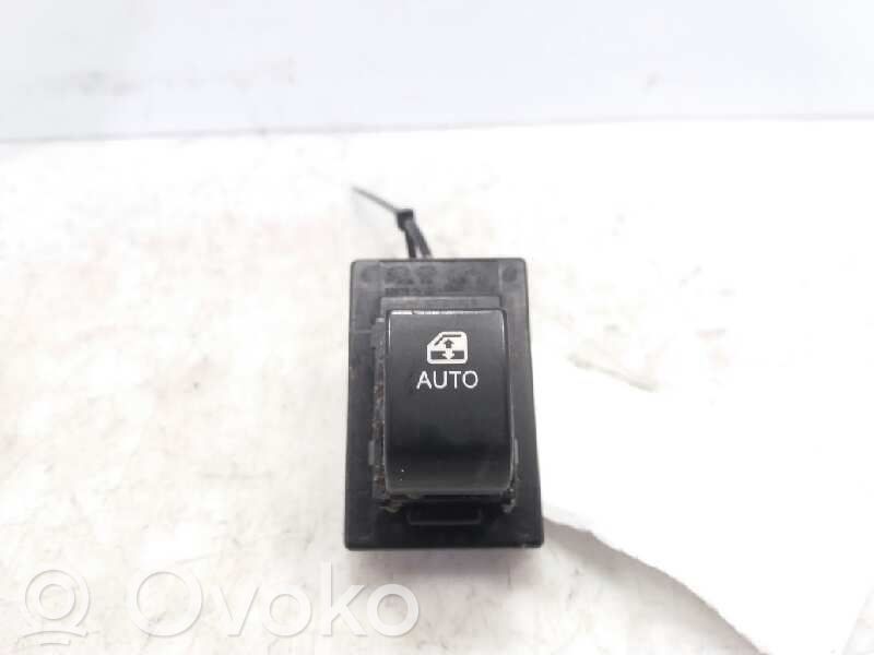 KIA Ceed Przyciski szyb 