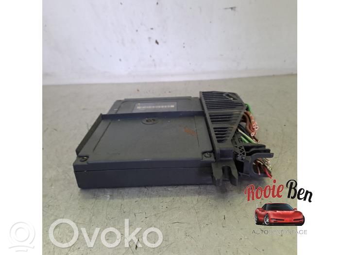 Chrysler Crossfire Central body control module 