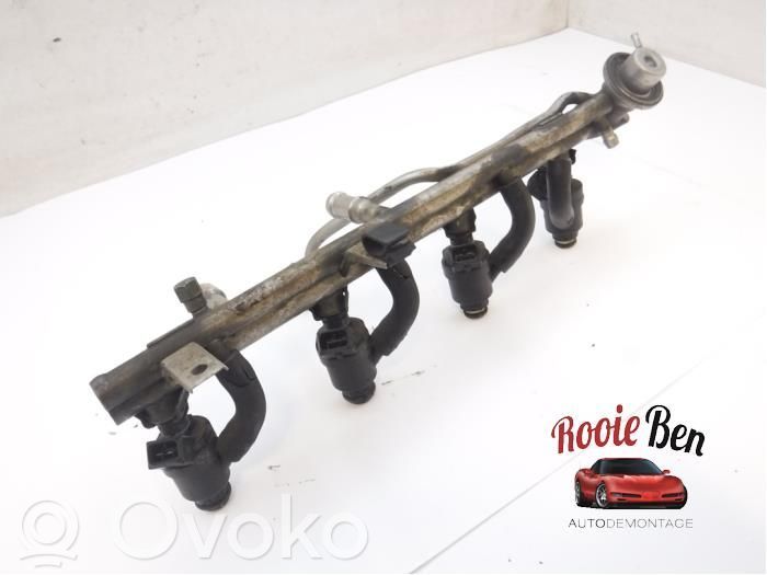 BMW 3 E46 Rampă alimentare injectoare 