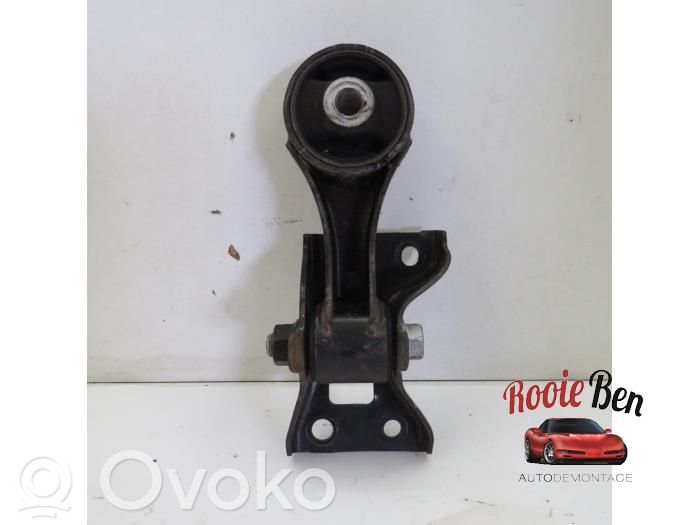 Engine mount bracket