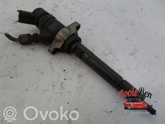 Ford Focus Wtryskiwacz paliwa 