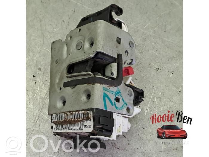 Dodge RAM 1500 DS Serratura portiera anteriore 