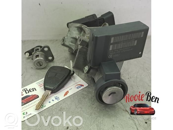 Lukko setti   04685719AD,05026222AH,05057297AG,3271031A,C34035MTX,D75200324C