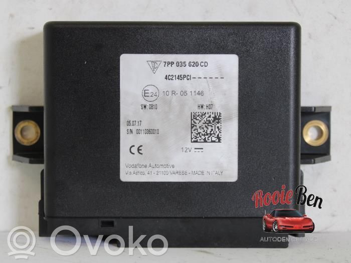GPS navigation control unit/module   7PP035620CD