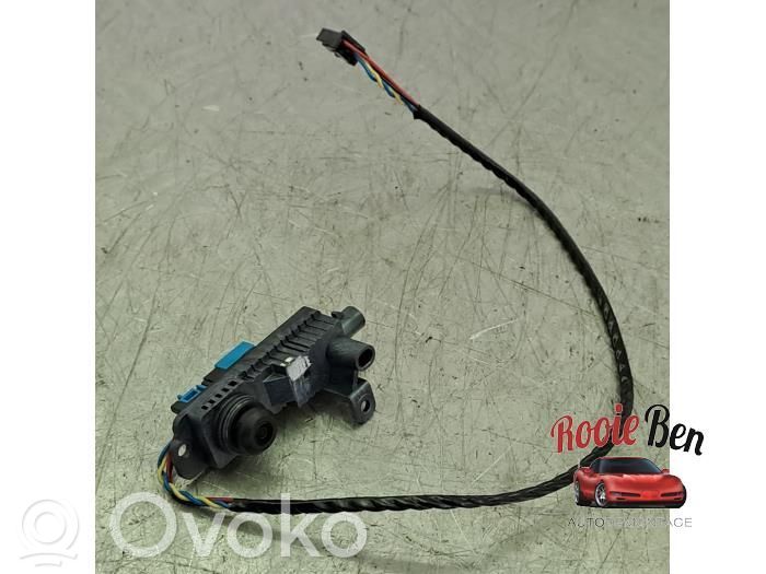 Front bumper camera   110061900C