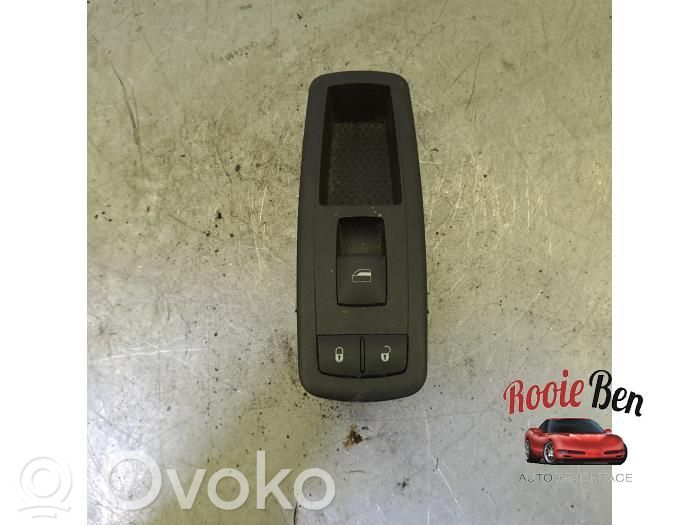 Dodge Nitro Electric window control switch 