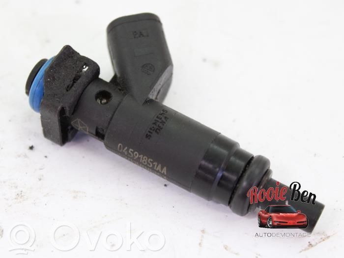 Inyector de combustible   04591851AA