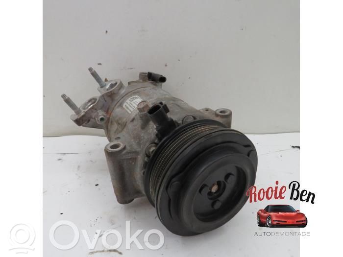 Ford Fiesta Ilmastointilaitteen kompressorin pumppu (A/C) 