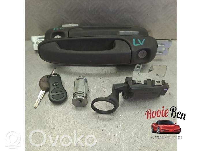 Jeep Cherokee III KJ Lock set 