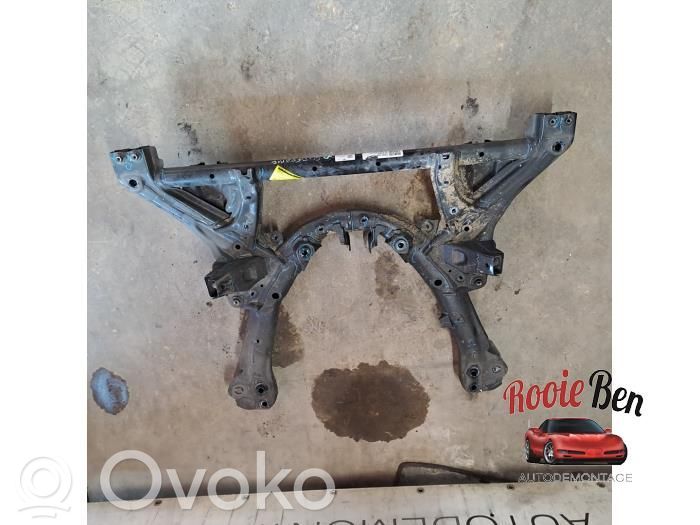 Priekinis traversas   0193754,104453101B,M3GF3GA1FS1