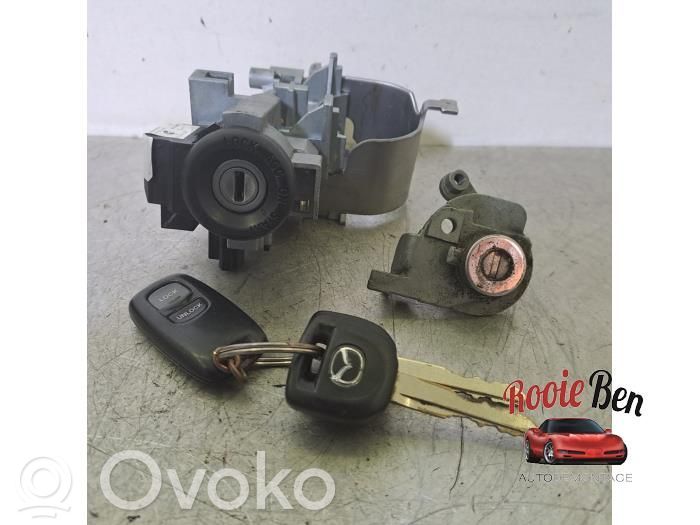 Mazda 2 Lukko setti 