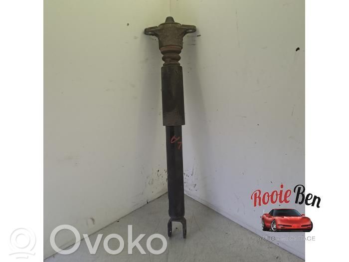KIA Ceed Amortiguador trasero 