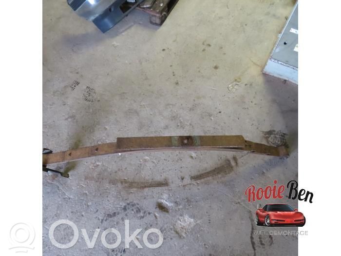 Rear leaf spring