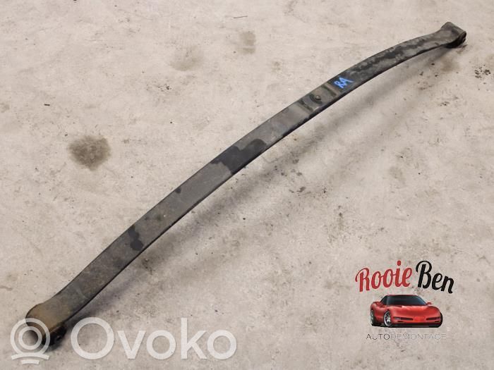 Rear leaf spring
