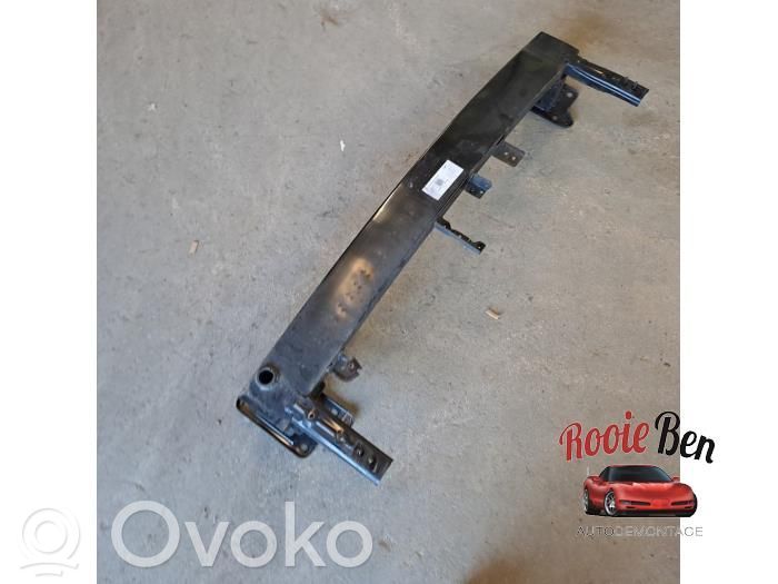 KIA Pro Cee'd III Travesaño del parachoques delantero 