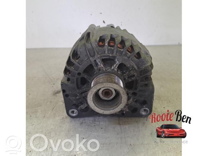 Renault Laguna III Generatore/alternatore 
